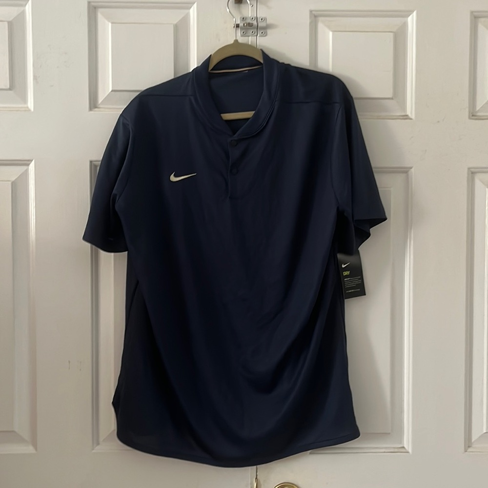 NWT Nike dri-fit navy and gold XL men’s